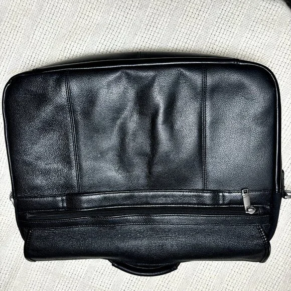 Samsonite Black Classic Leather Flapover Business Satchel Bag—Fits‎ 2 Laptops - Picture 5 of 16